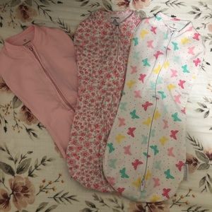 SwaddleMe zip swaddles